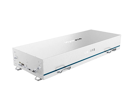 中红外飞秒激光器